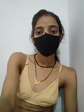 Sexey-Komal online show from 10-17-25, 04:59