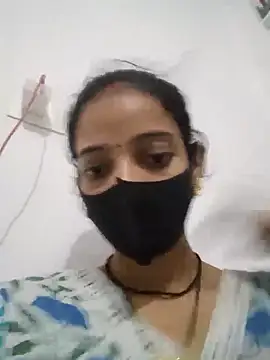 Sexey-Komal online show from 10-21-25, 05:24