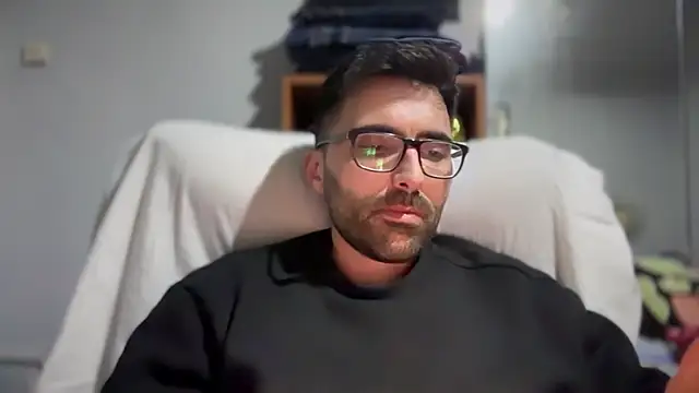 Snapshot of Alicante34 chatting on 11-09-25, 05:39 Alicante34 online show from 11-09-25, 05:39