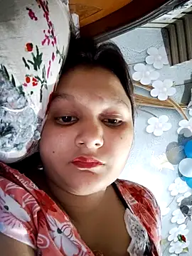 Snapshot of Anushka14321 chatting on 10-08-25, 07:00 Anushka14321 online show from 10-08-25, 07:00