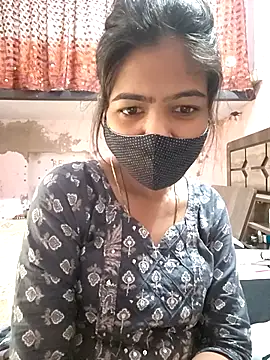 Paakhi-Singh online show from 11-25-25, 04:12