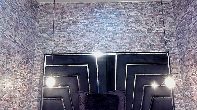 WILD FIREE  online show from 02-02-26, 08:07