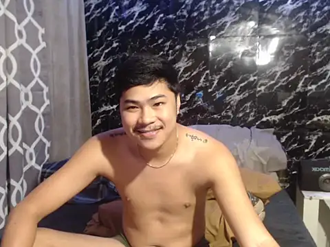 Snapshot of Sweet_asian98 chatting on 05-12-26, 03:31 Sweet asian98 online show from 05-12-26, 03:31