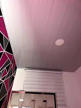 Melissa coll online show from 11-12-25, 01:50