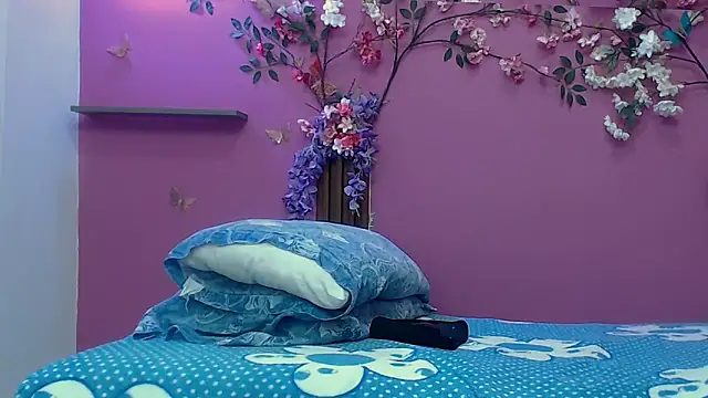 skinnybarbie022 online show from 11-18-25, 01:22