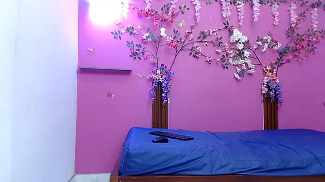 skinnybarbie022 online show from 05-30-26, 12:41