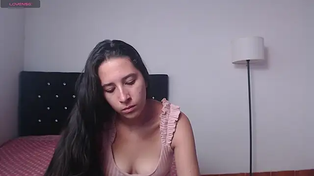 lilacream online show from 10-15-25, 03:34