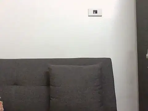 Snapshot of hoanghoangli chatting on 07-14-26, 01:19 hoanghoangli online show from 07-14-26, 01:19