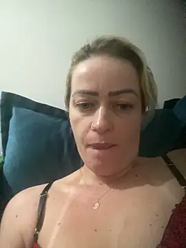 Alerquinasc online show from 11-18-25, 05:23