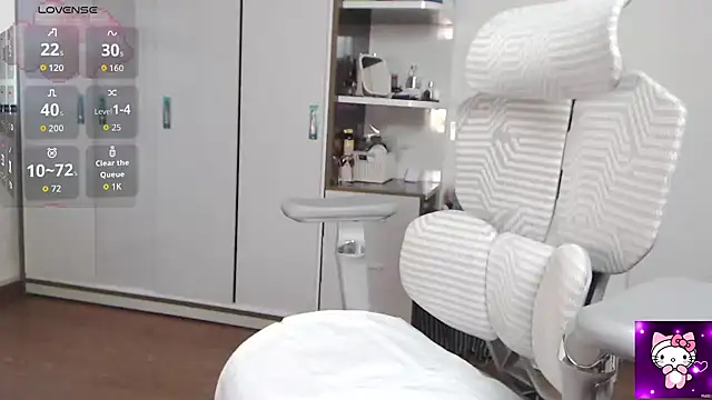 Suzie Wet Cave online show from 04-16-26, 11:11