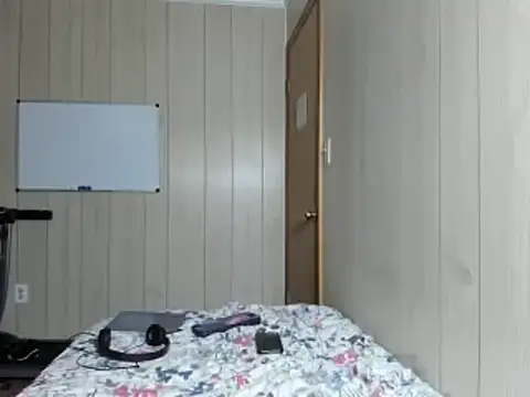 NaturalBeautyQueen online show from 10-30-25, 09:33