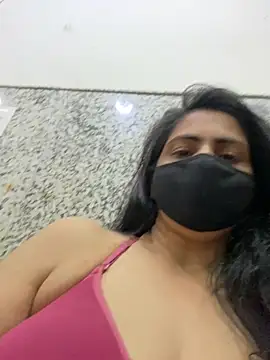 Snapshot of SashaPatel chatting on 06-15-26, 02:41 SashaPatel online show from 06-15-26, 02:41