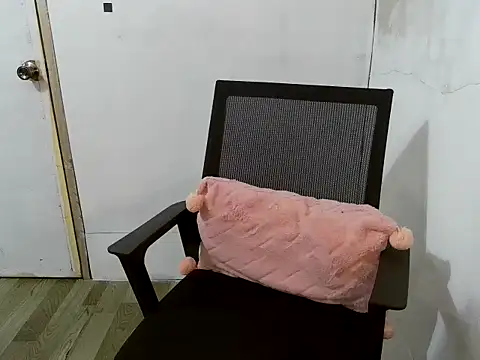 Jelloshane online show from 02-21-26, 01:56