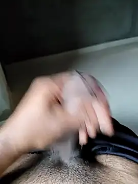 Snapshot of chatboy1432 chatting on 10-26-25, 02:39 chatboy1432 online show from 10-26-25, 02:39