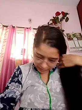 thanusi 2 online show from 10-20-25, 07:20