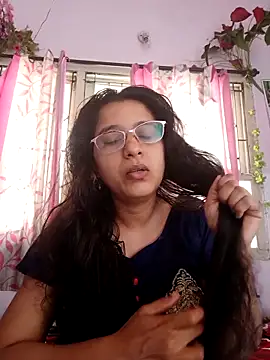 thanusi 2 online show from 11-23-25, 06:24