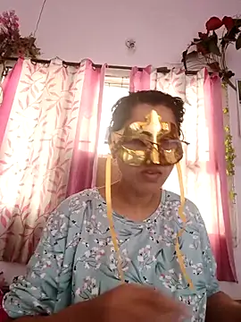 thanusi 2 online show from 12-18-25, 08:53