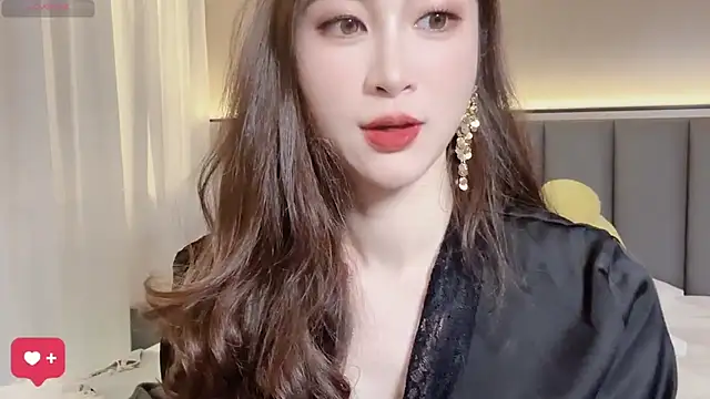 wuyueaini online show from 11-08-25, 05:51