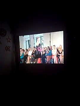 sweetsinisabella online show from 10-04-25, 09:18