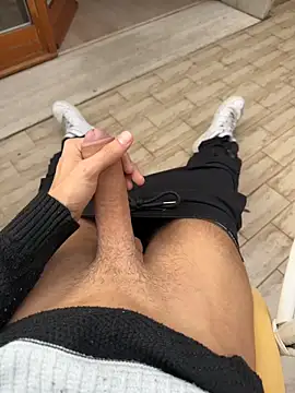 Manu97k online show from 11-01-25, 09:44