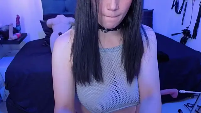 elowen halley1 online show from 11-03-25, 08:21