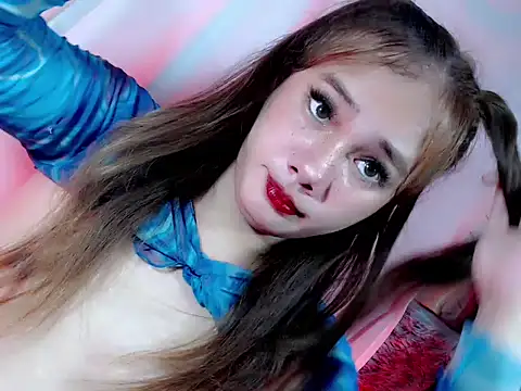 Snapshot of Sugarfucker20 chatting on 11-18-25, 02:32 Sugarfucker20 online show from 11-18-25, 02:32