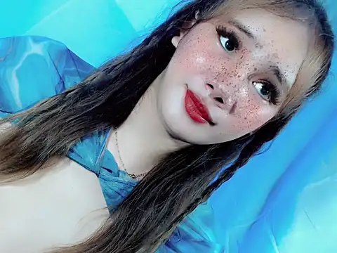 Snapshot of Sugarfucker20 chatting on 12-05-25, 03:04 Sugarfucker20 online show from 12-05-25, 03:04