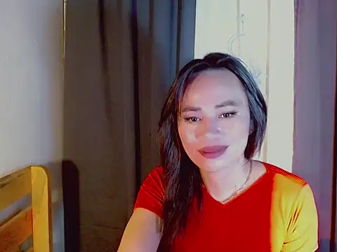 Snapshot of ursweet_yummy chatting on 11-08-25, 12:33 ursweet yummy online show from 11-08-25, 12:33