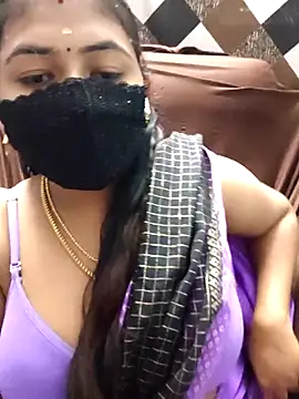 Snapshot of Tamil_Lotus chatting on 06-18-26, 04:55 Tamil Lotus online show from 06-18-26, 04:55
