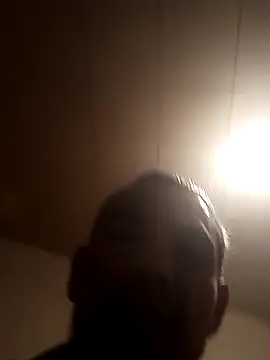 Snapshot of destroassbig2 chatting on 02-18-26, 11:22 destroassbig2 online show from 02-18-26, 11:22