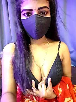 Snapshot of Misss-julli chatting on 03-30-26, 12:44 Misss-julli online show from 03-30-26, 12:44