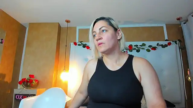 Heidy milf online show from 03-11-26, 07:53