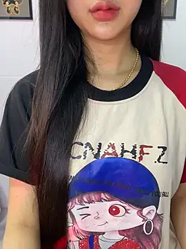 Snapshot of Sexlove_bb chatting on 10-23-25, 10:30 Sexlove bb online show from 10-23-25, 10:30