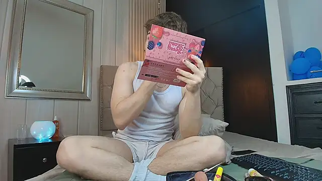 TaylerWhite online show from 09-11-25, 12:27