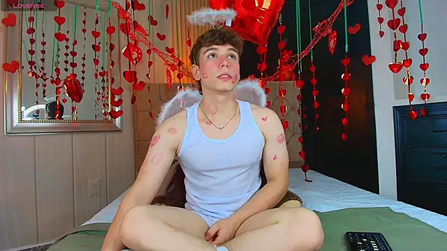 TaylerWhite online show from 09-20-25, 01:23