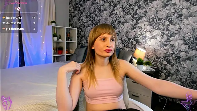 Snapshot of Laila_Blarr chatting on 02-25-26, 12:15 Laila Blarr online show from 02-25-26, 12:15