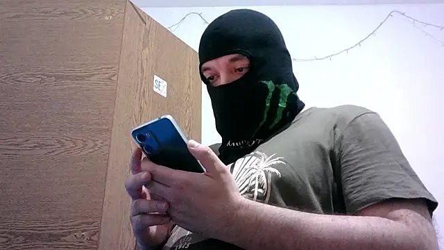 Black Scorpion91 online show from 10-29-25, 06:20