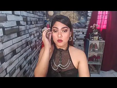 Snapshot of Alexandriasexycock4u chatting on 06-11-26, 11:47 Alexandriasexycock4u online show from 06-11-26, 11:47