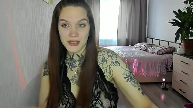 Snapshot of Luna_Ver chatting on 09-30-25, 03:55 Luna Ver online show from 09-30-25, 03:55