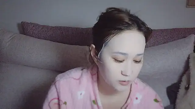 Belinda66 online show from 04-04-26, 06:11