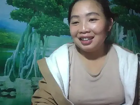PhamPhung online show from 10-19-25, 01:01
