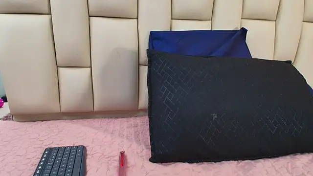 sweet amye online show from 11-21-25, 07:12