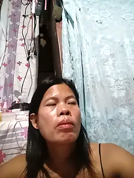 Snapshot of Riding69Girl chatting on 09-15-25, 08:53 Riding69Girl online show from 09-15-25, 08:53