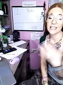 Purple2StayThnxx online show from 01-18-26, 08:01