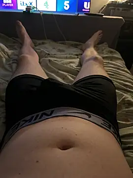 naughtycoupl98 online show from 03-31-26, 02:57