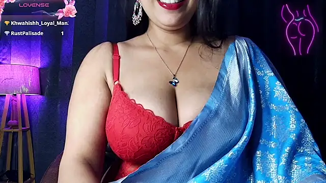 MissNasha online show from 11-18-25, 01:59