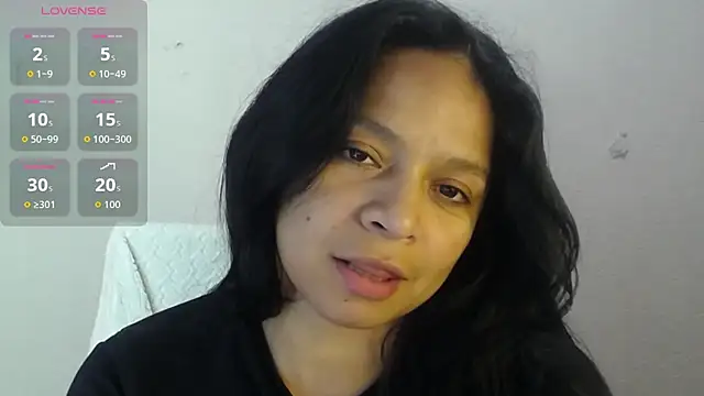 Snapshot of Sara_cute92 chatting on 10-30-25, 05:09 Sara cute92 online show from 10-30-25, 05:09