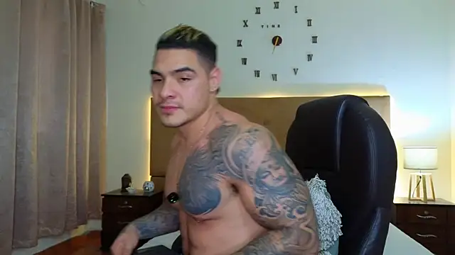 Steven Velez online show from 11-02-25, 11:23