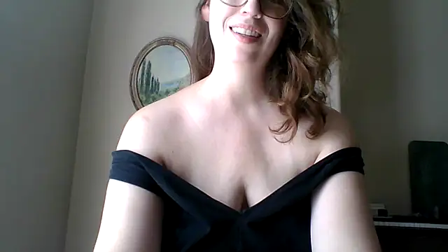 Snapshot of sweetsocalgirl chatting on 07-03-26, 09:43 sweetsocalgirl online show from 07-03-26, 09:43