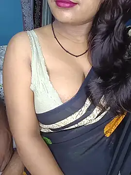 Snapshot of Naughty-Chaaya chatting on 05-12-26, 06:05 Naughty-Chaaya online show from 05-12-26, 06:05